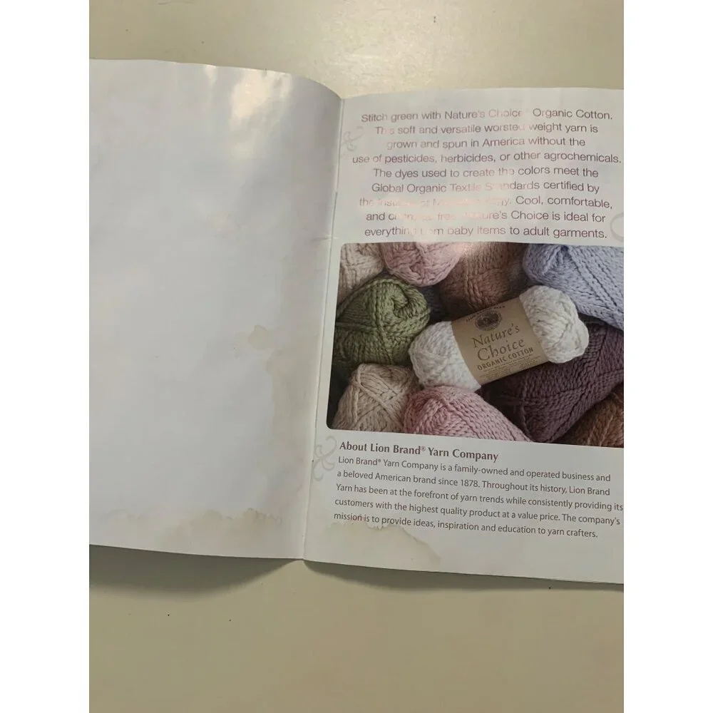 All Season Accents Knitting and Crochet Craft Booklet LS7